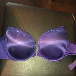 Victoria’s secret bra